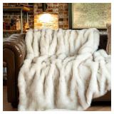 50x60 Luxury White Faux Fur Throw Heated AZ51