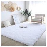 8'x10' White Faux Fur Area Rug B105