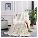 Ivory 50x60 L'Agaraty Chenille Blanket B106
