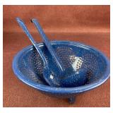 Blue and White Splatter Colander, serving spoon