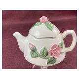 3-D EFFECT ROSE AND ROSEBUD PINK, WHITE & GREEN