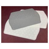 (3) Waterproof pet placemats