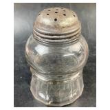 Vintage Shaker, has patina on the lid, glows, 4