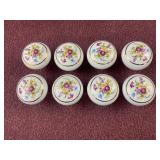 (8) Porcelain Knobs