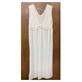 Vintage Off White Nylon Gown has lace, Size Large