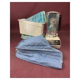Hamilton Beach Blender with cloth cover, works,