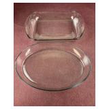 Marinex Oval baking dish and unmarked rectangle