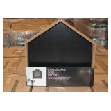 Wall Decor - Qty 192