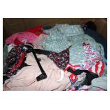 Clothing - Qty 692