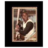 1962 Topps #10 Roberto Clemente VG to VG-EX+