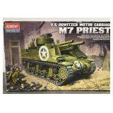 US Howitzer M7 Priest Plastic Model 1/35 Scale