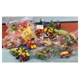 McDonaldï¿½s Toys-Peanuts, Looney Tunes, Yogi