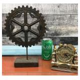 Steampunk Decor - clock needs battery or repair