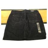 New Tommy Hilfiger Skirt Size 14 - new