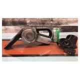 Black & Decker Pivot lithium compact vacuum