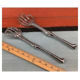 Skeleton salad utensils