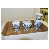 China, Porcelain vases