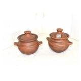 Pots, 2, Redware, One pot cooking, covered