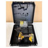 DeWalt 1/4' Impact Driver with Case and Charger