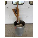 Brooms, Dust Pans