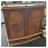 Vintage Laundry Hamper