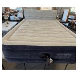 Headboard Airbed with Internal Pump