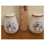 Vintage Christmas Shakers