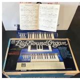 Vintage Organ