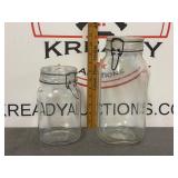 Glass Canisters with Bail Closure Mechanisms