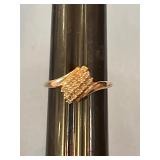 Size 9 10K Gold Diamond Ring