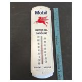 Vintage Mobil Motor Oil Thermometer