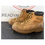 Size 8M Wolverine Waterproof Work Boots