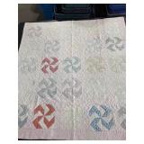 68ï¿½ x 69ï¿½ Vintage Windmill Pattern Quilt