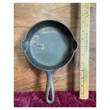 Griswold No 3 Cast Iron Skillet