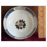 Japanese Gold Imari Porcelain Bowl