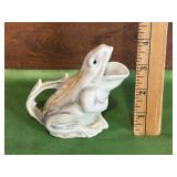 German Pearlescat & Frog Creamer