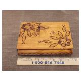 Vintage Polygraph Floral Jewelry Box