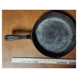 Wagners 10.5 in. Cast Iron Skillet