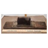 Antique Flax Hetchel