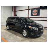 2015 Kia Sedona LX