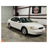 2000 Ford Taurus SES