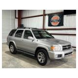 2004 Nissan Pathfinder LE Platinum