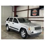 2006 Jeep Grand Cherokee Laredo SUV V6, 3.7 Gas RW
