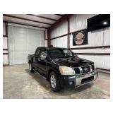 2007 Nissan Titan XE FFV Pickup V8, 5.6 FFV RWD