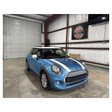 2015 MINI Hardtop 2 Door Cooper Hatchback I3, 1.5