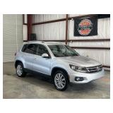 2012 Volkswagen Tiguan SE SUV I4, 2 T Gas FWD