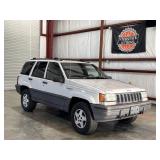 1995 Jeep Grand Cherokee Laredo SUV I6, 4 Gas 4WD
