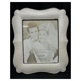 Lenox Portrait Gallery 8' x 10' Picture Frame