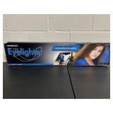 Westcott The Eyelighter Curved Reflective Surface