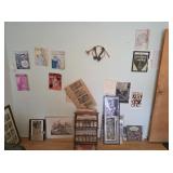 Various Wall Dï¿½cor, Newspapers, Collectibles